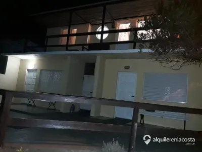 Complejo: 3 Ambientes - Entrada de Auto - Zona de Playas Tranquilas foto 2