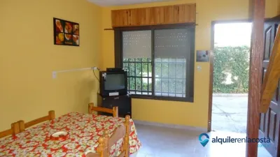 3 Ambientes - Entrada de Auto - Amplios Espacios foto 3