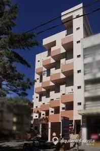2 Ambientes en 6to Piso por Ascensor - Doble Balcon