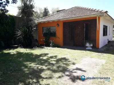 3 Ambientes con Entrada para 2 Autos  - Amplia Comodidad