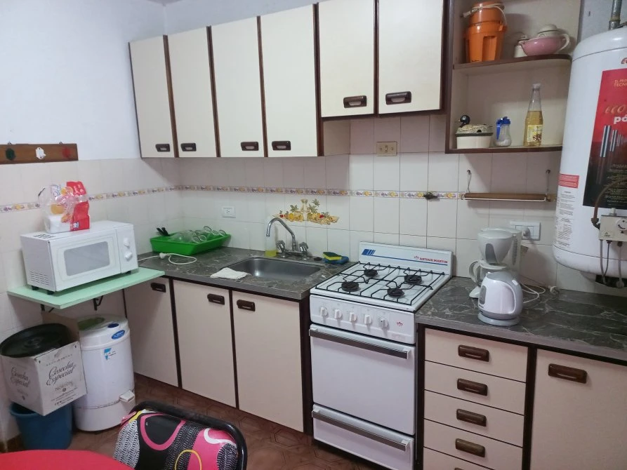 5 Ambientes con Garage - Categoria - Totalmente Equipada foto 4