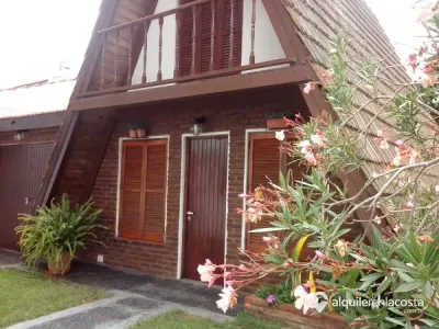 3 Ambientes - Cochera Cubierta - Zona Residencial