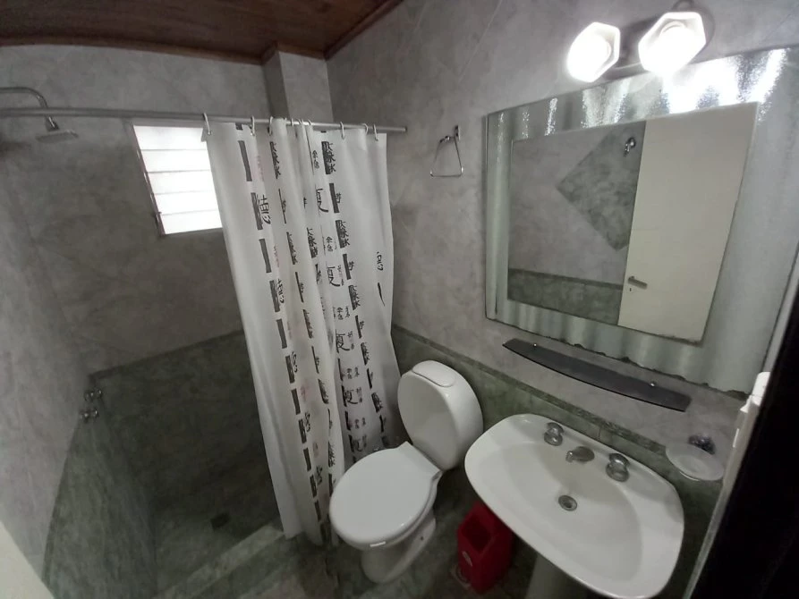 Excelente departamento 2 ambientes foto 4