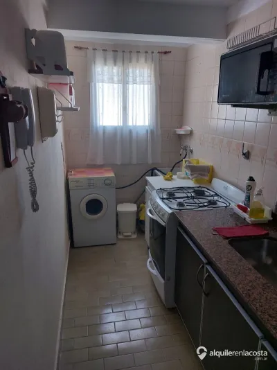 Departamento 2 ambientes, excelente estado y ubicación foto 4