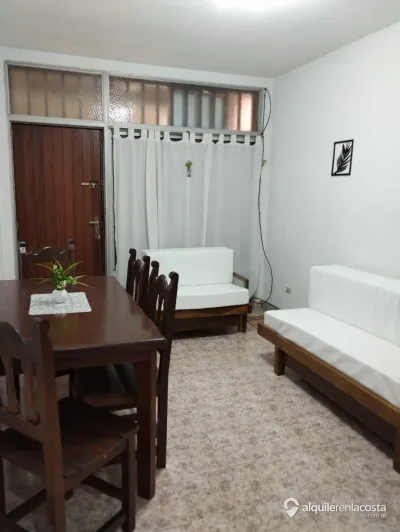 2 Ambientes Luminosos - Zona Residencial - Ambiente Familiar - Tranquilidad y Seguridad foto 2