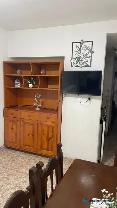 2 Ambientes Luminosos - Zona Residencial - Ambiente Familiar - Tranquilidad y Seguridad foto 5