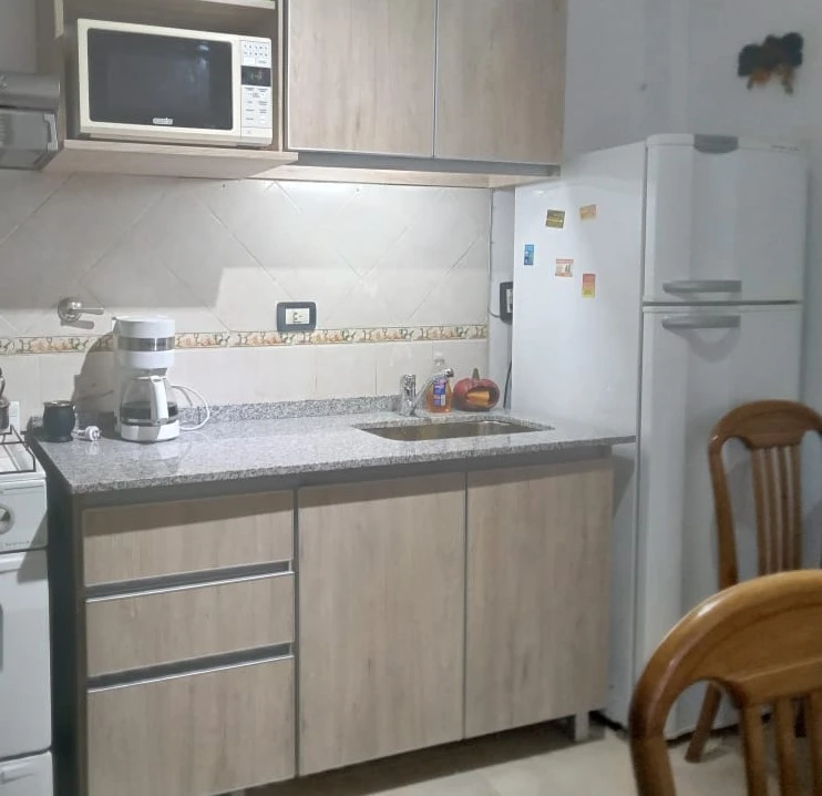 Triplex con Cochera Individual - Excelente Ubicacion foto 3