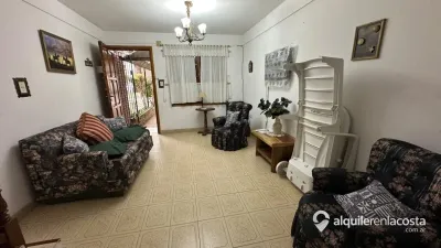 HERMOSO TRIPLEX CERCA DEL MAR, CON TODOS LOS SERVICIOS. foto 3