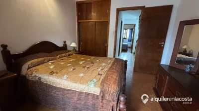 HERMOSO TRIPLEX CERCA DEL MAR, CON TODOS LOS SERVICIOS. foto 4