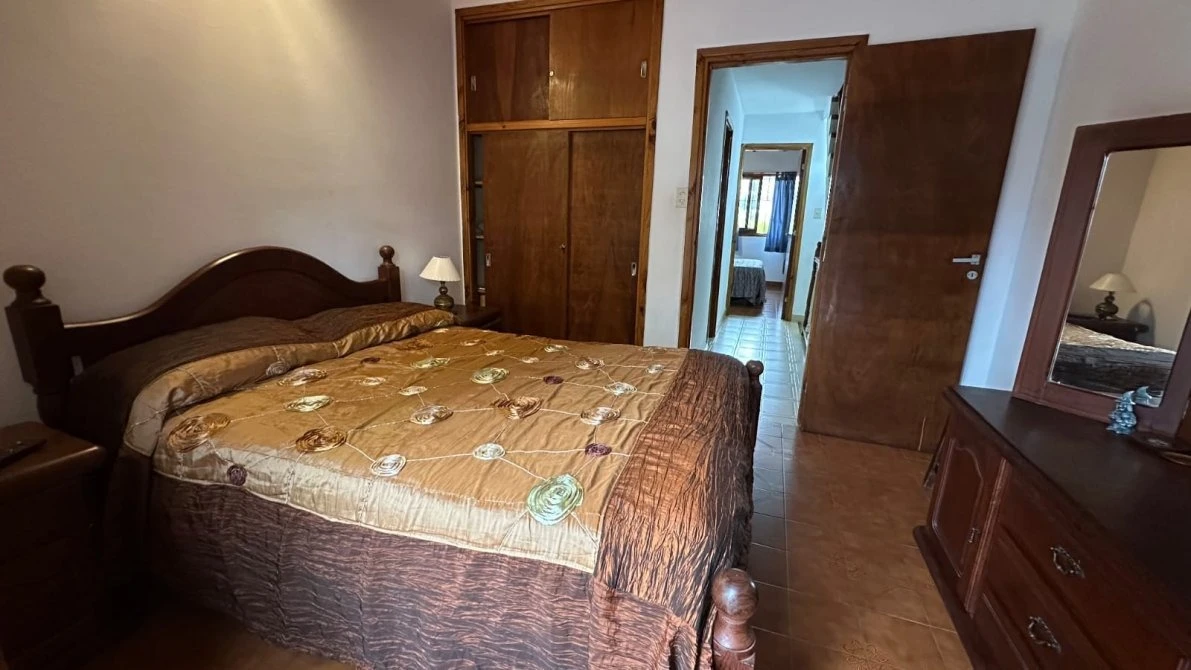 HERMOSO TRIPLEX CERCA DEL MAR, CON TODOS LOS SERVICIOS. foto 4