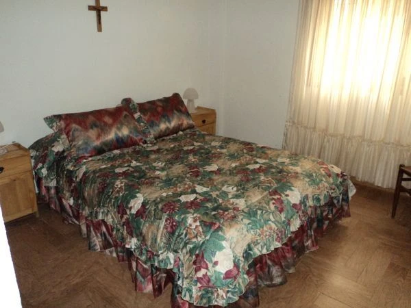 3 Ambientes en Planta Baja con Cochera foto 4