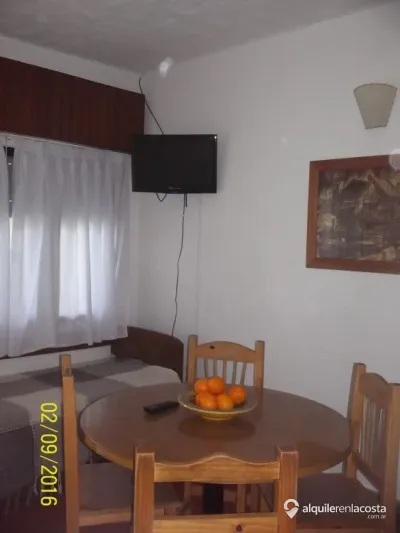 2 Ambientes en Complejo - Espacio Guardacoche Descubierto foto 3