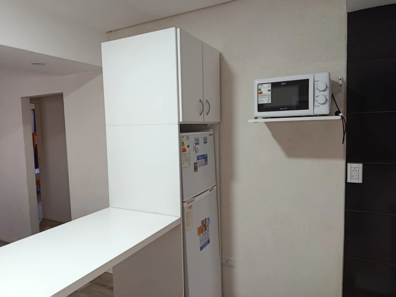 Departamento 3 ambientes sobre Av.Chiozza foto 3