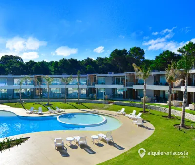 Departamentos en Open Resort Pinamar con piscina climatizada