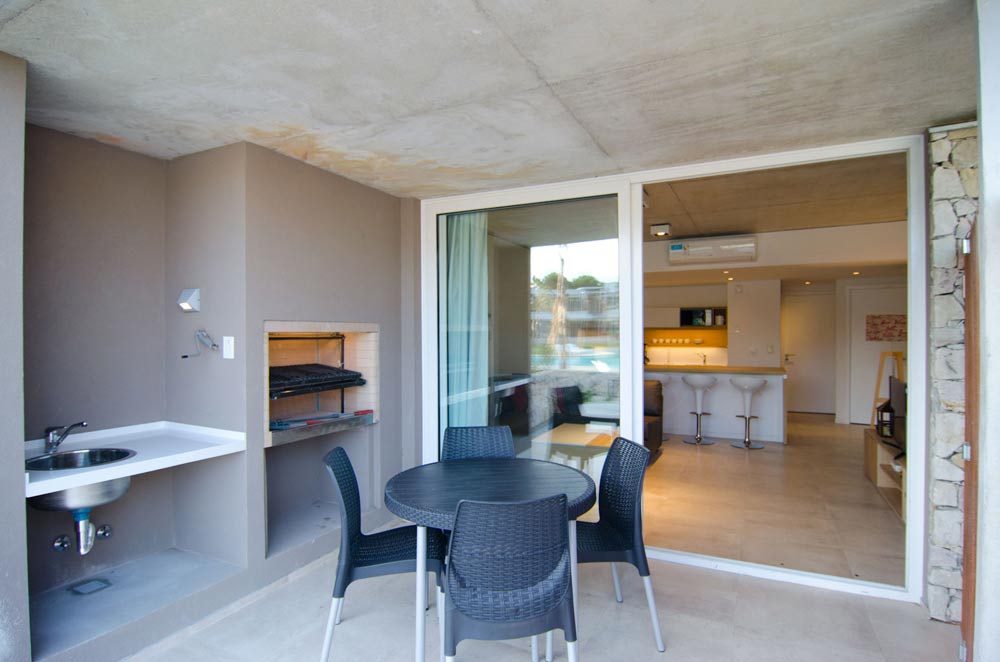 Departamentos en Open Resort Pinamar con piscina climatizada miniatura 7