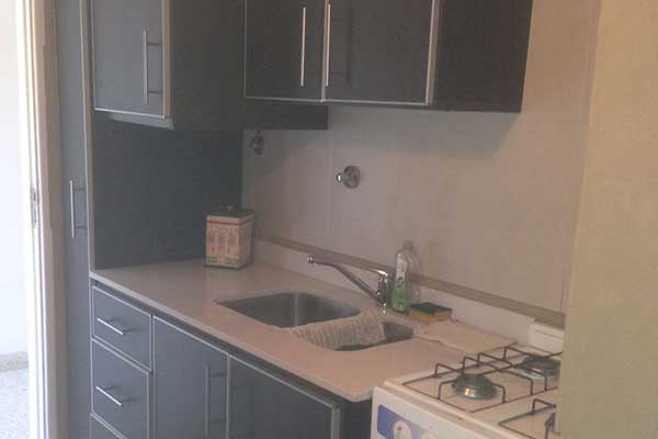 Departamentos de 1 y 2 ambientes a 3 cuadras del centro de Pinamar miniatura 2