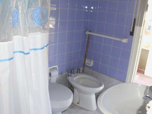 Dúplex de 4 ambientes en Pinamar, zona Golf y cerca del mar miniatura 10