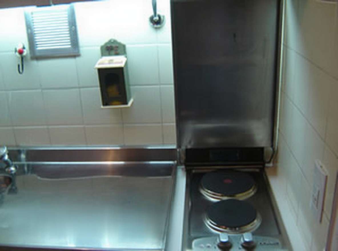 Departamento frente al mar en Miramar con balcón miniatura 8