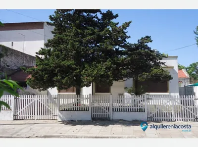 Casas en Mar de Ajó cerca de la playa y del centro