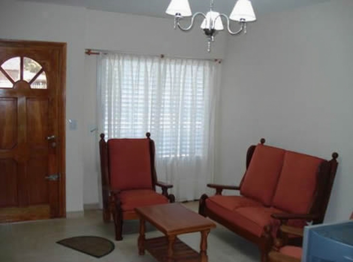 Dúplex y triplex a 100 metros del mar en Lucila del Mar miniatura 3