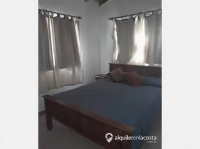 Dúplex con parque y parrilla a 12 cuadras del mar en Costa del Este foto 3