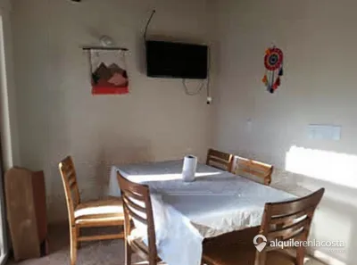 Casa de 3 dormitorios a 6 cuadras del mar en San Clemente del Tuyú