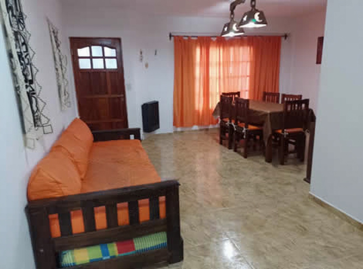 Tríplex con patio y parrilla en Las Toninas miniatura 2