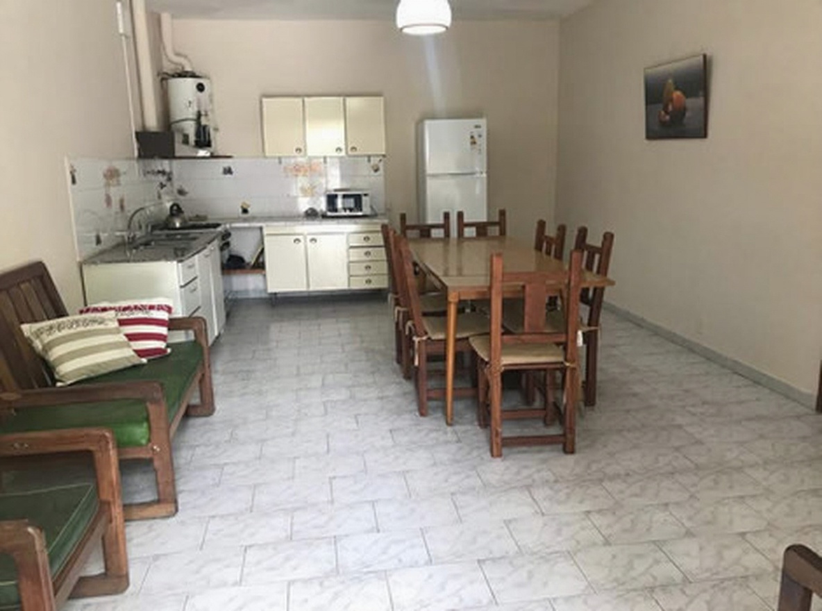 Casas con parque y parrilla a 100 metros del mar en Aguas Verdes miniatura 2