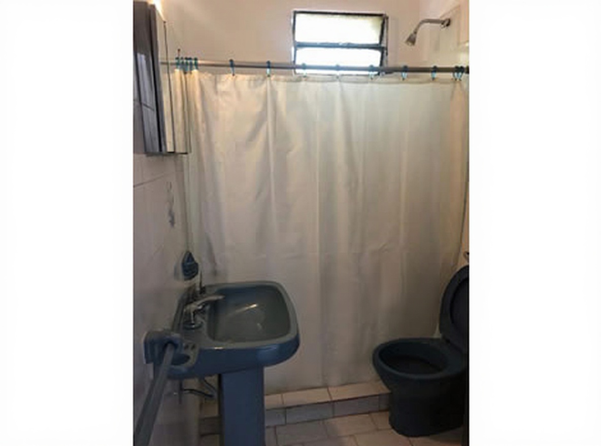 Casas con parque y parrilla a 100 metros del mar en Aguas Verdes miniatura 9