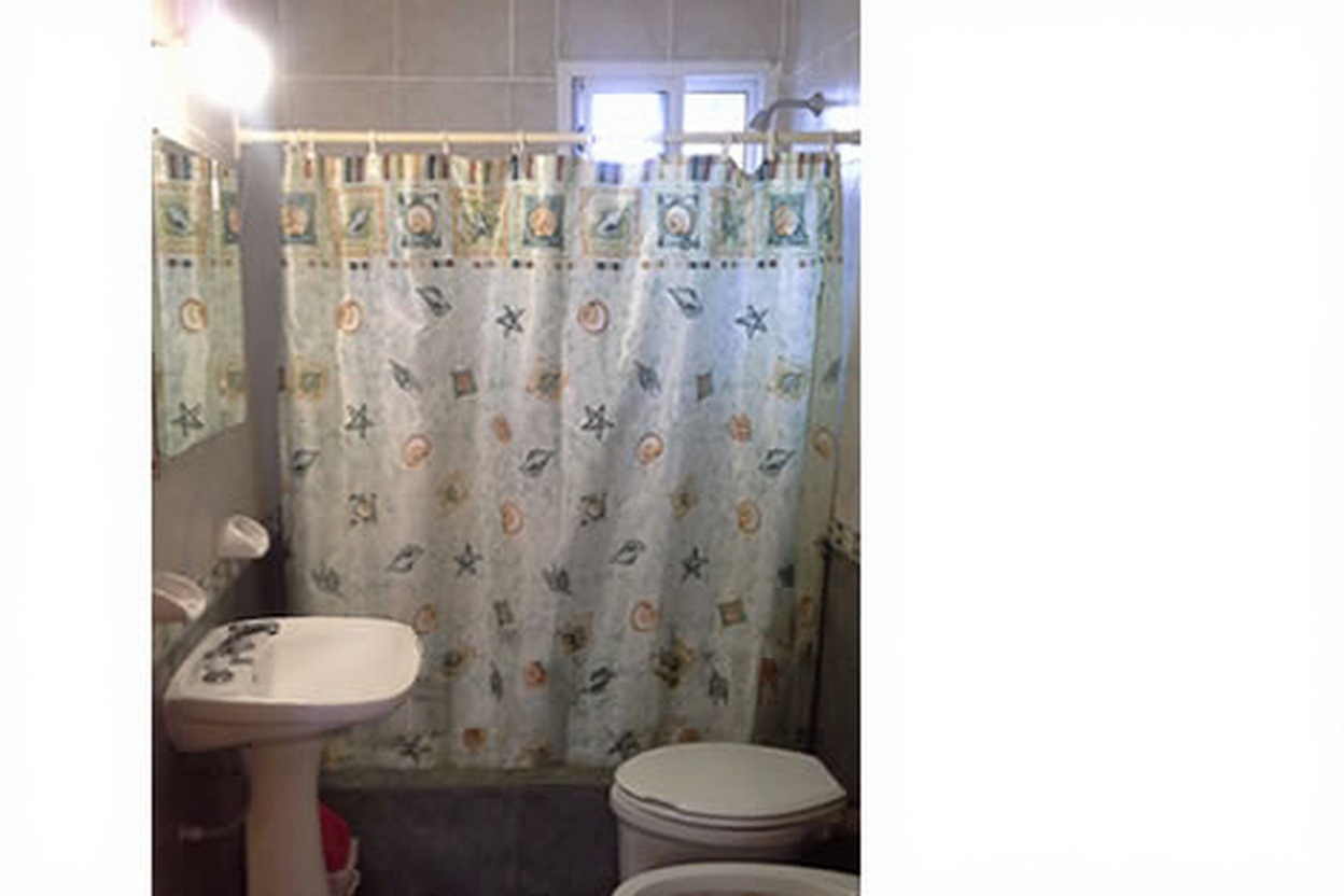 Casas con parque y parrilla a 100 metros del mar en Aguas Verdes miniatura 12