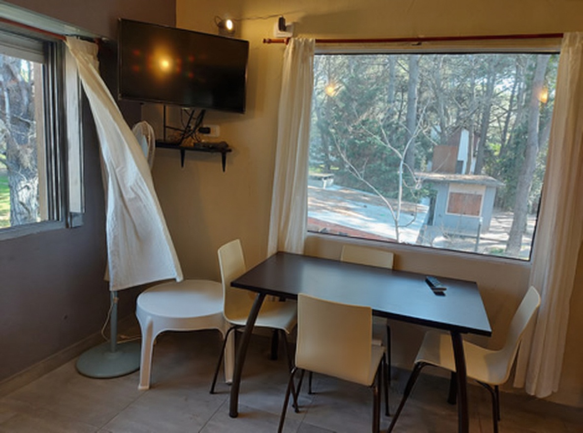 Departamentos con parque y parrilla en Costa del Este miniatura 2