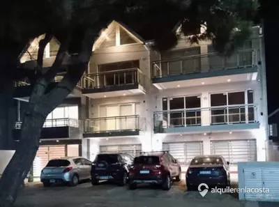 Apartamentos frente al mar en Lucila del Mar con diseño moderno foto 2