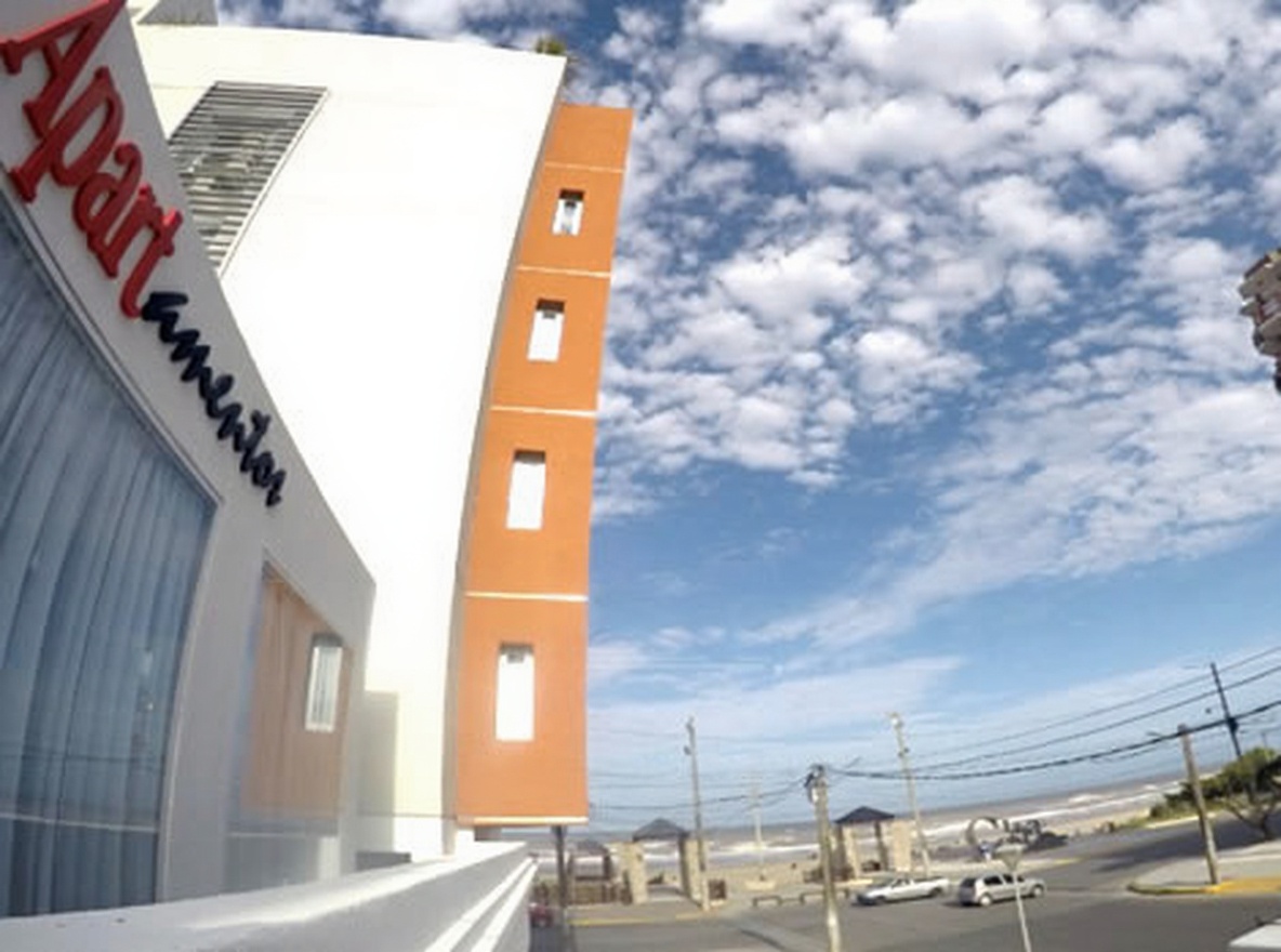 Apartamentos frente al mar con pileta y parrilla en San Bernardo