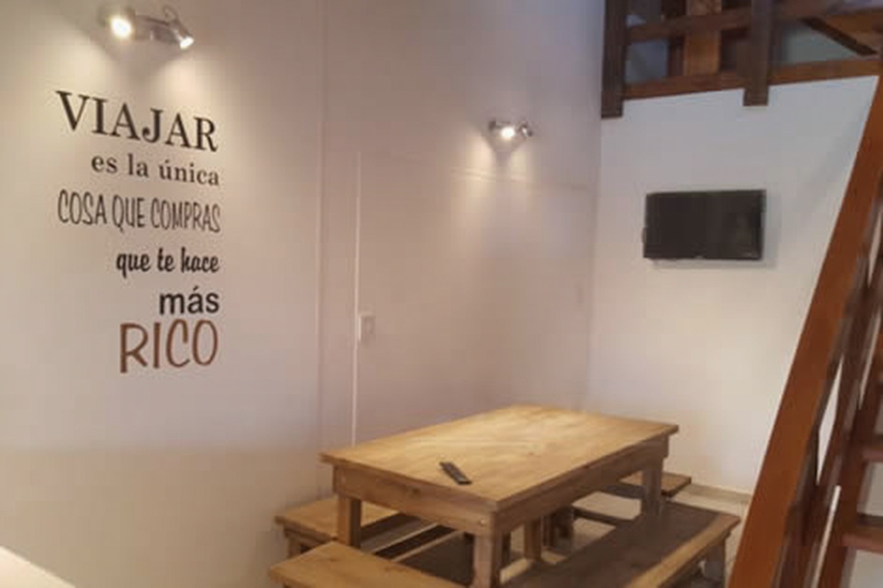 Cabañas con parque y parrilla frente al mar en Mar del Tuyú miniatura 4