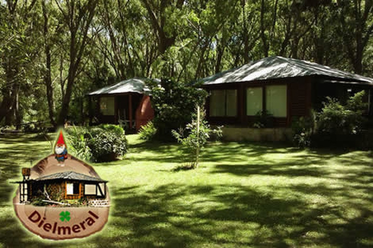 Cabañas con pileta y parque en Costa del Este