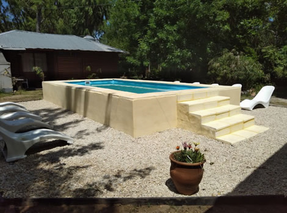 Cabañas con pileta y parque en Costa del Este miniatura 12