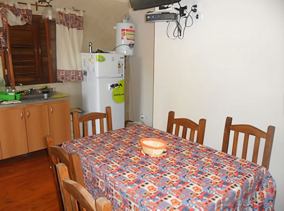 Monoambiente con cochera y parrilla en Mar del Tuyú miniatura 5