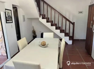 Cabañas con pileta y parque a 500 metros del mar en Costa del Este foto 4