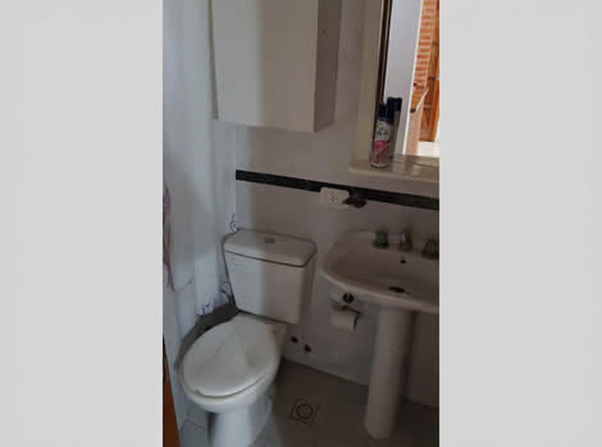 Cabañas con parque y parrilla a 100 metros del mar en Costa del Este miniatura 9