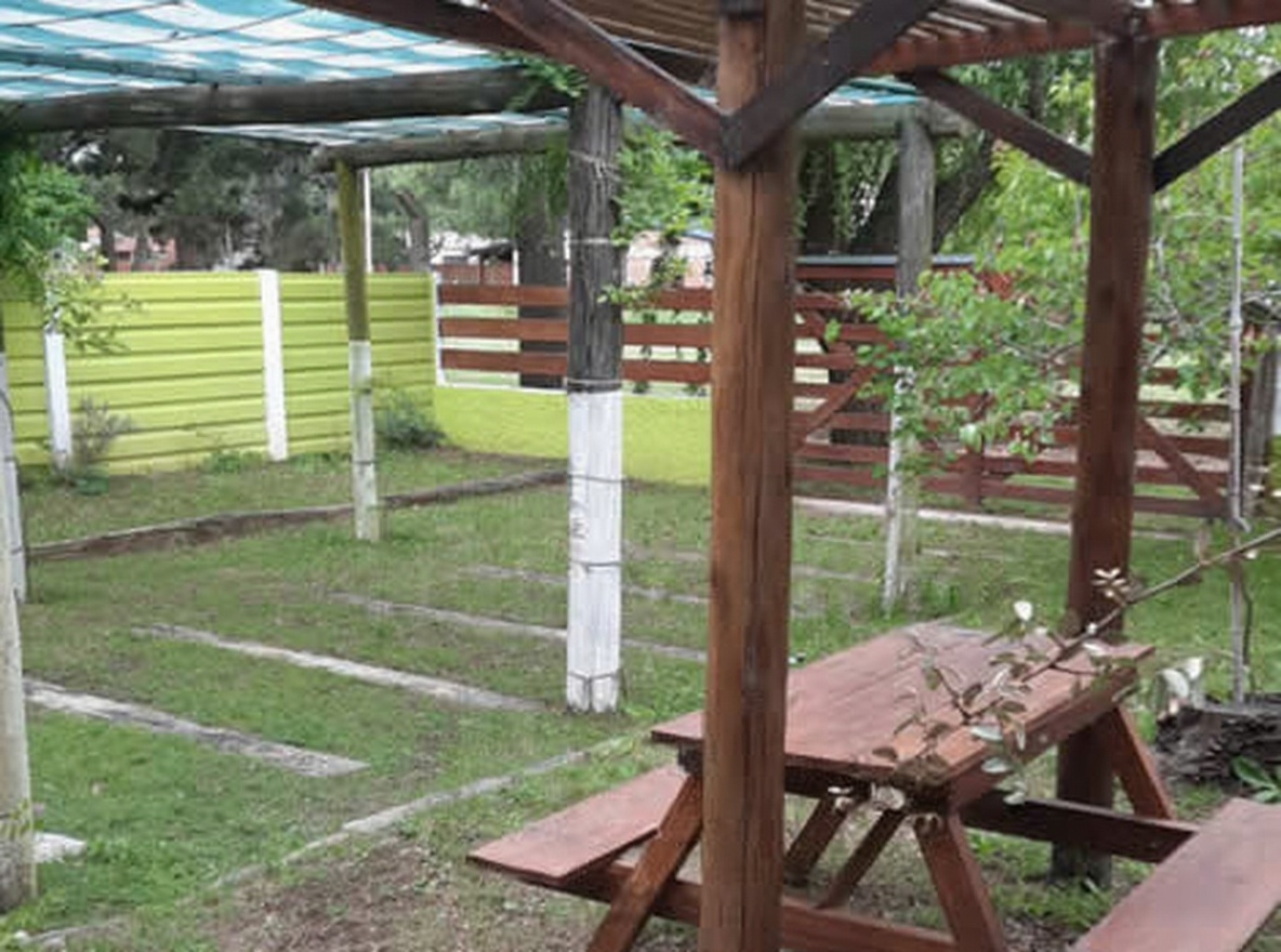 Casa con parque y parrilla en San Bernardo miniatura 9