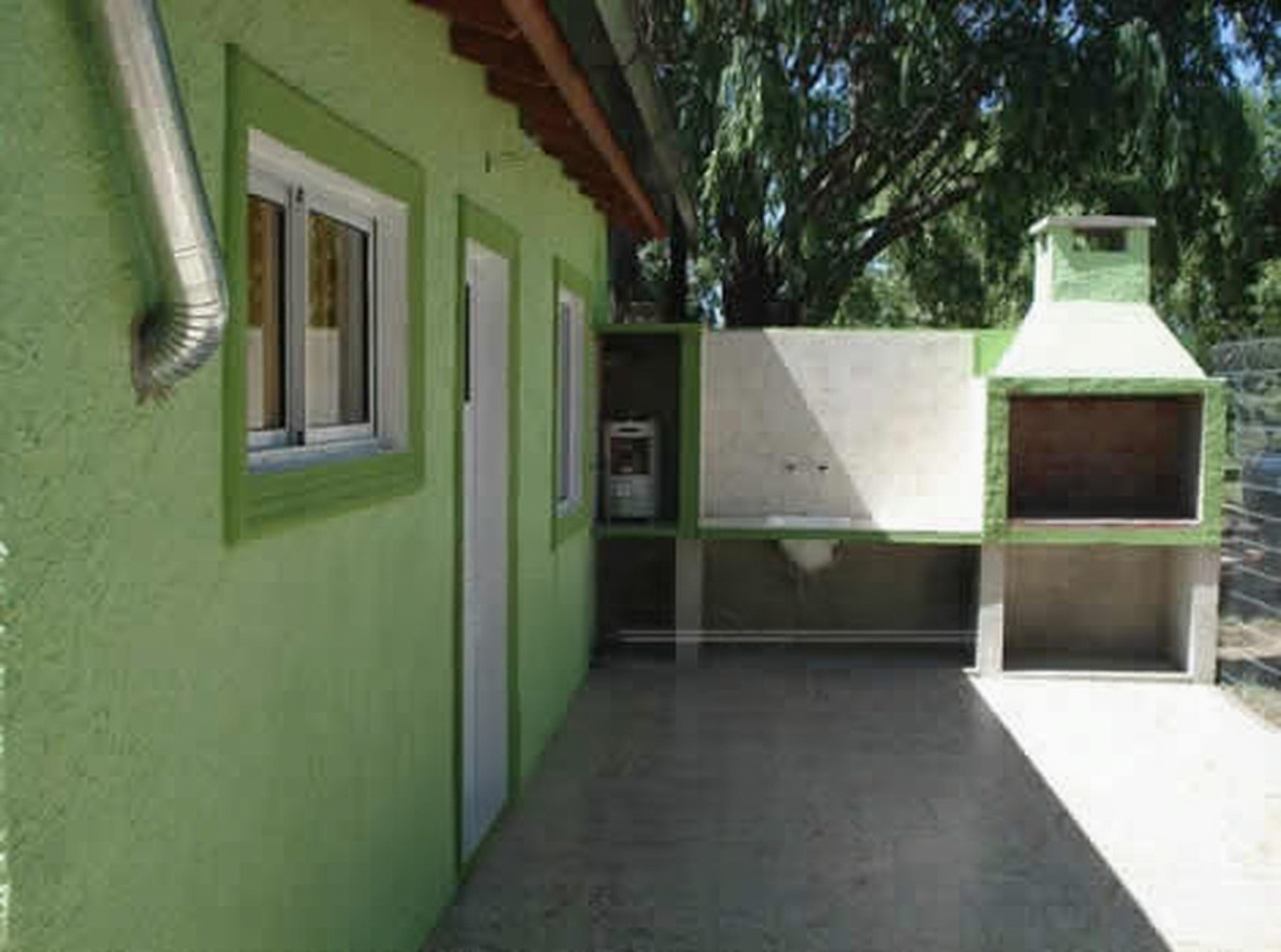 Casa con parque y parrilla en San Bernardo miniatura 10