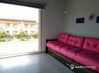 Casa con cochera y parrilla en Costa Chica foto 4