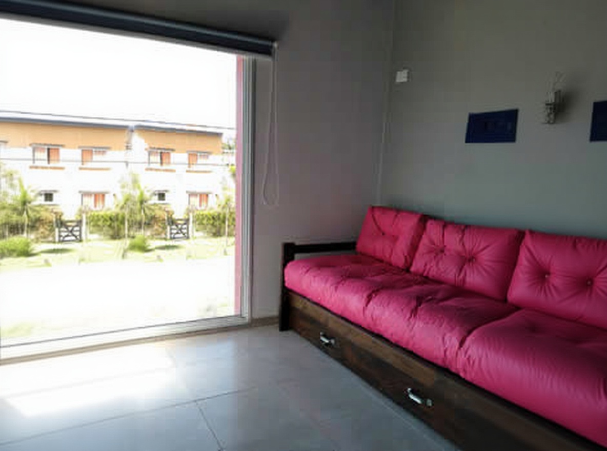 Casa con cochera y parrilla en Costa Chica miniatura 4