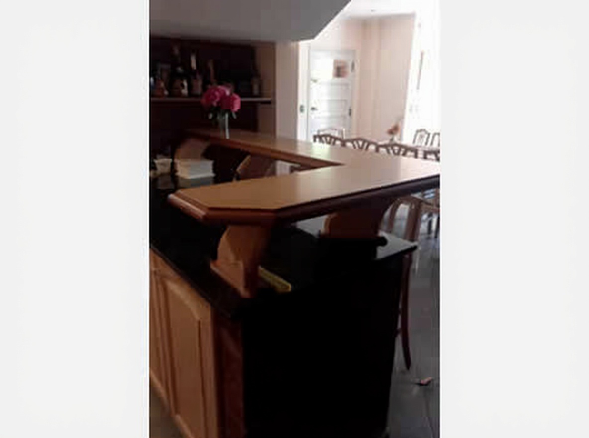 Casa con patio y parrilla a 250 metros del mar en Santa Teresita miniatura 6