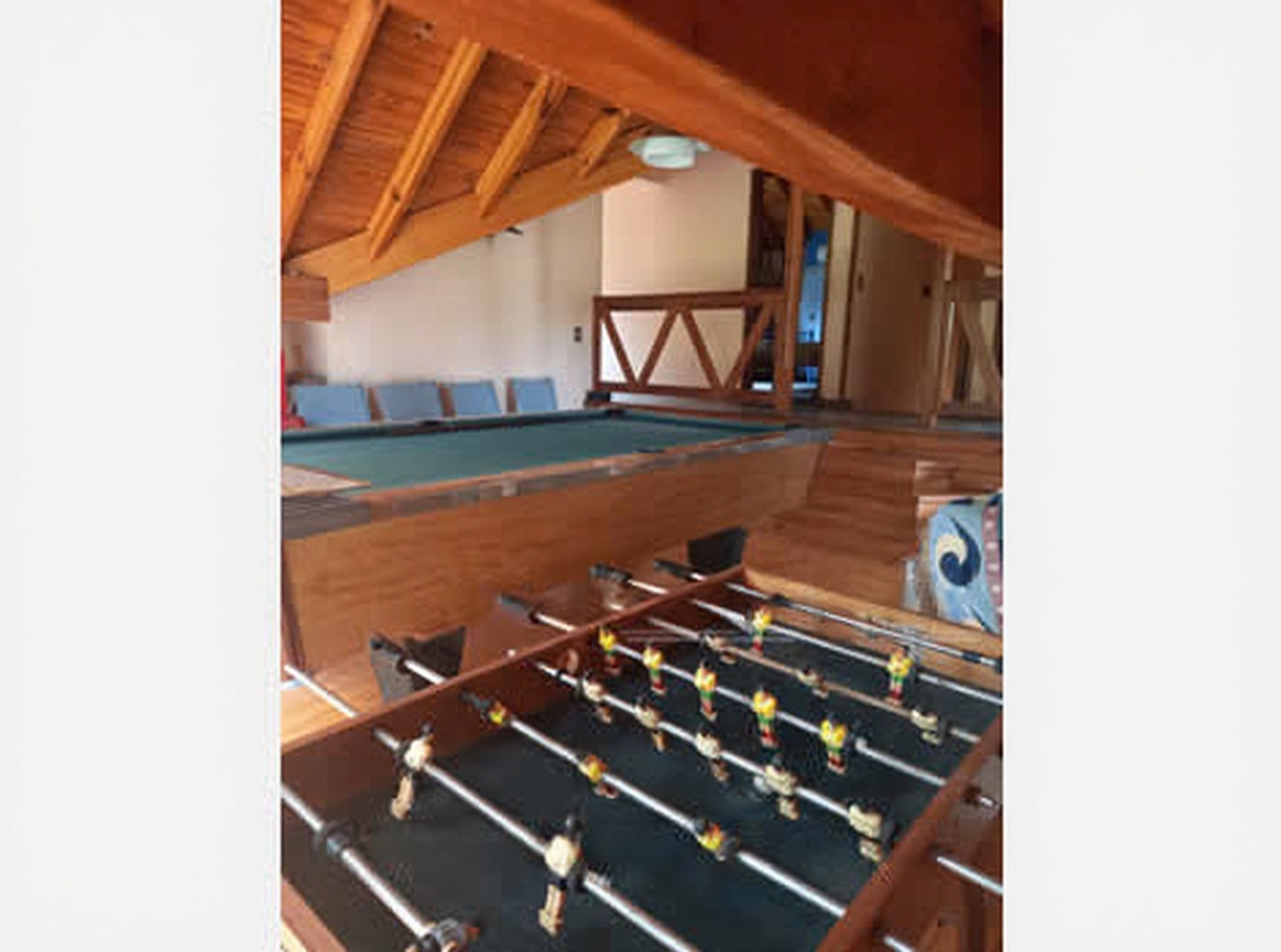 Casa con patio y parrilla a 250 metros del mar en Santa Teresita miniatura 12