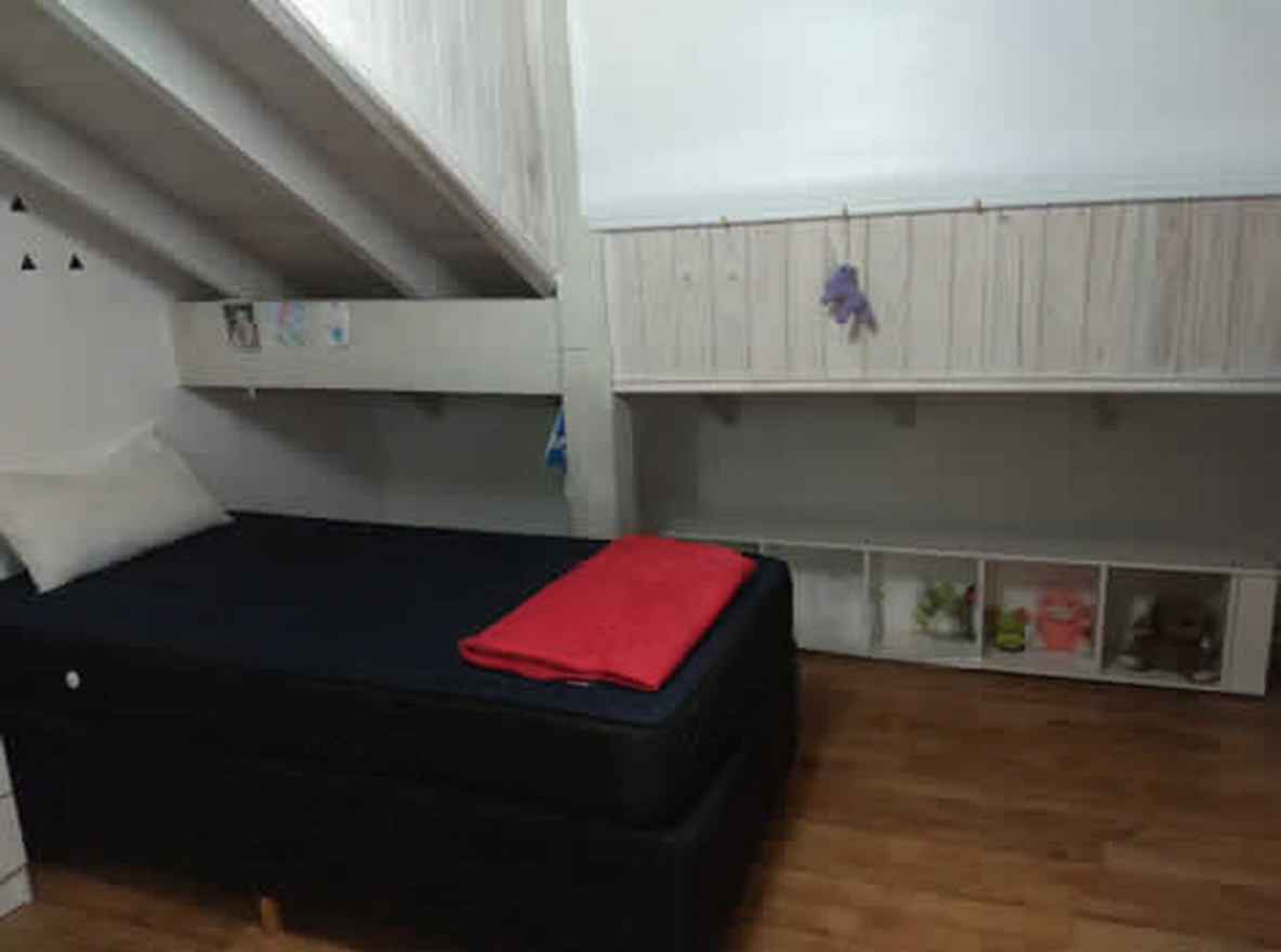 Casa con patio y parrilla a 150 metros del mar en Santa Teresita miniatura 8