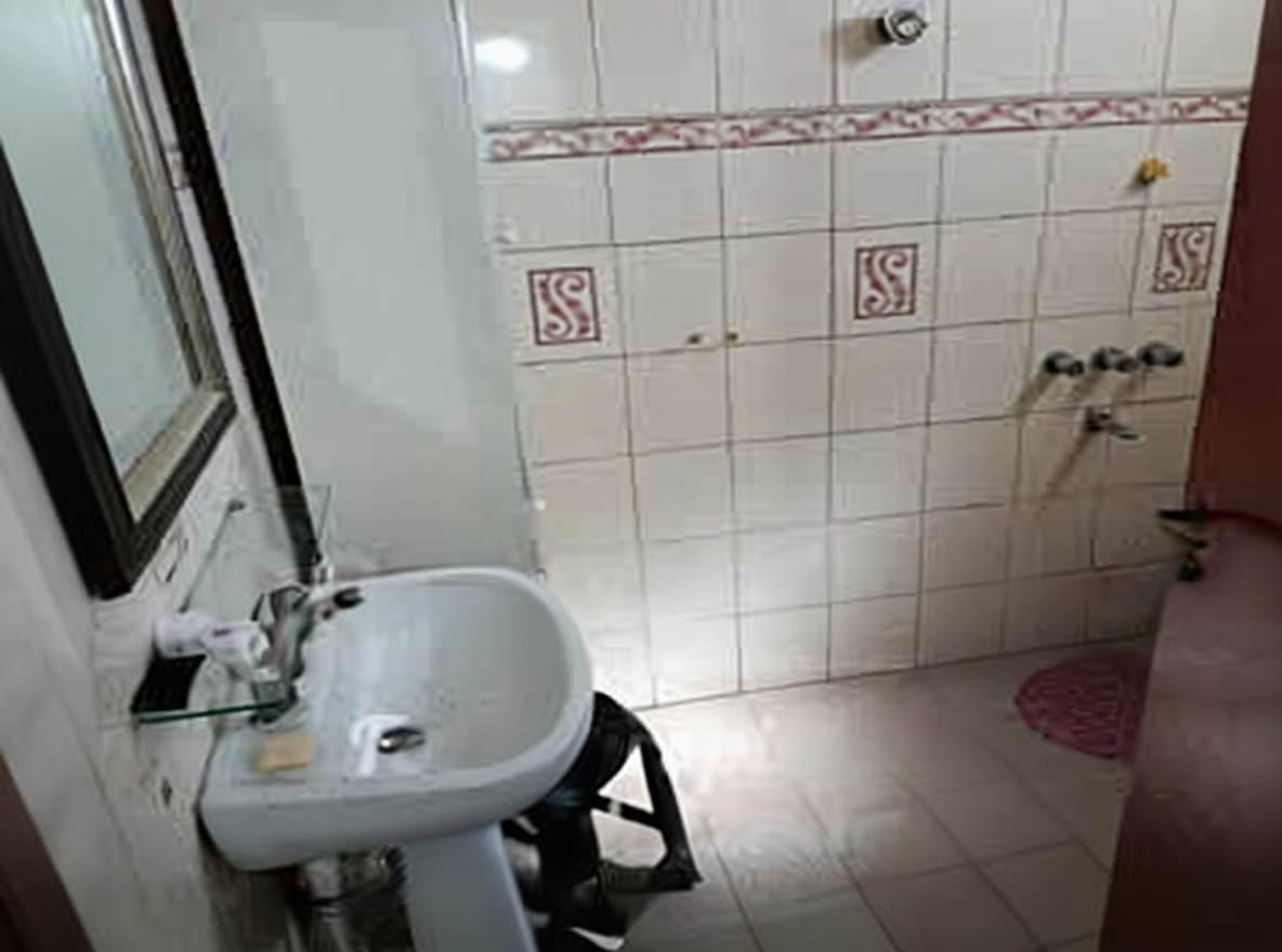 Casa a 500 metros del mar en Mar del Tuyú miniatura 8