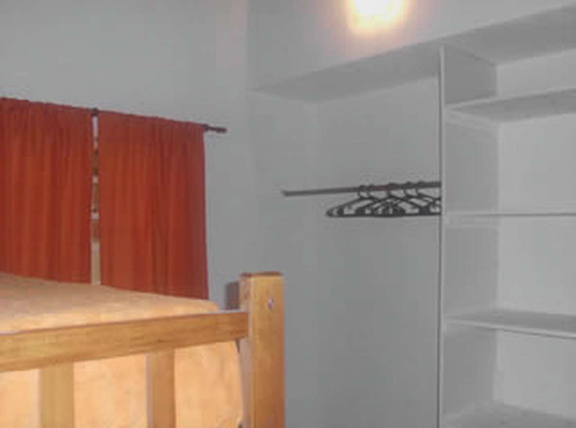 Casa con parque y parrilla en Mar del Tuyú miniatura 3