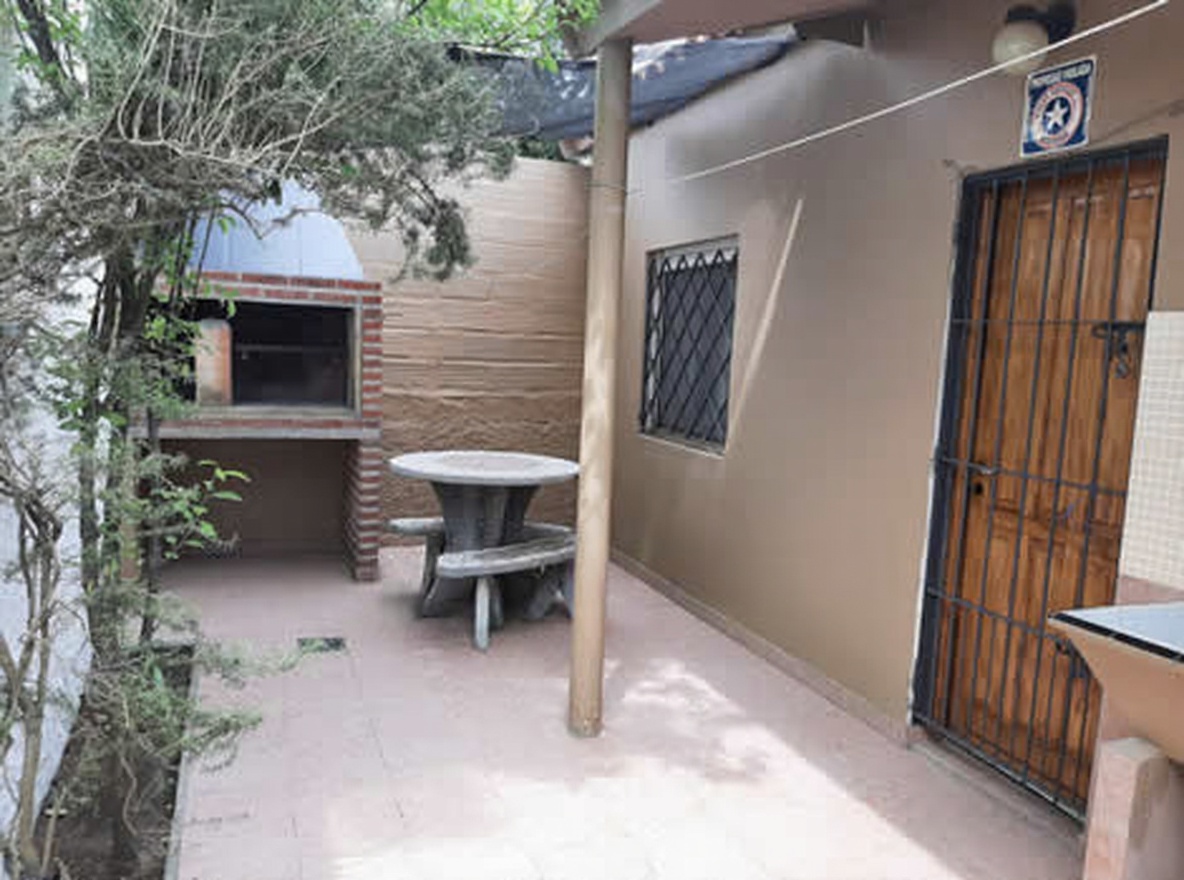 Casas con patio y parrilla en Mar del Tuyú miniatura 9