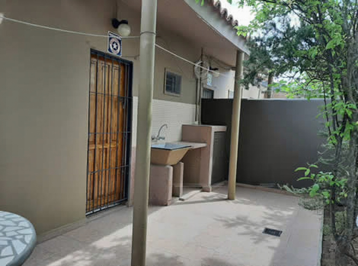 Casas con patio y parrilla en Mar del Tuyú miniatura 10